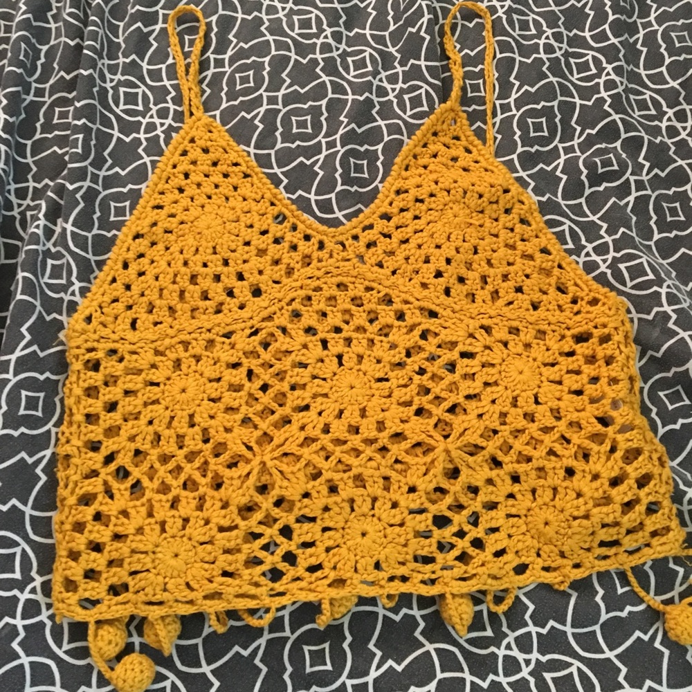 Crop top